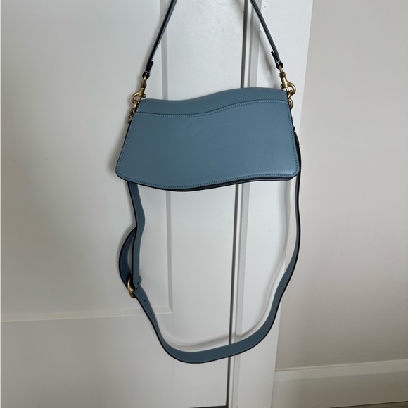 Coach Sky Blue Leather Shoulder Bag - Picture 2 of 2